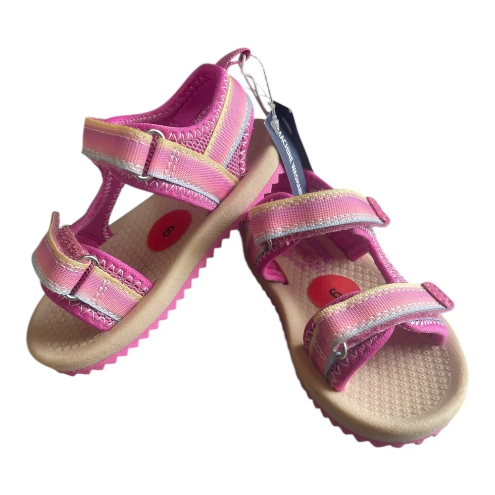 OshKosh B'Gosh Toddler Girl's Size 6 Horchata Hook and Loop Sandal Pink New Tags